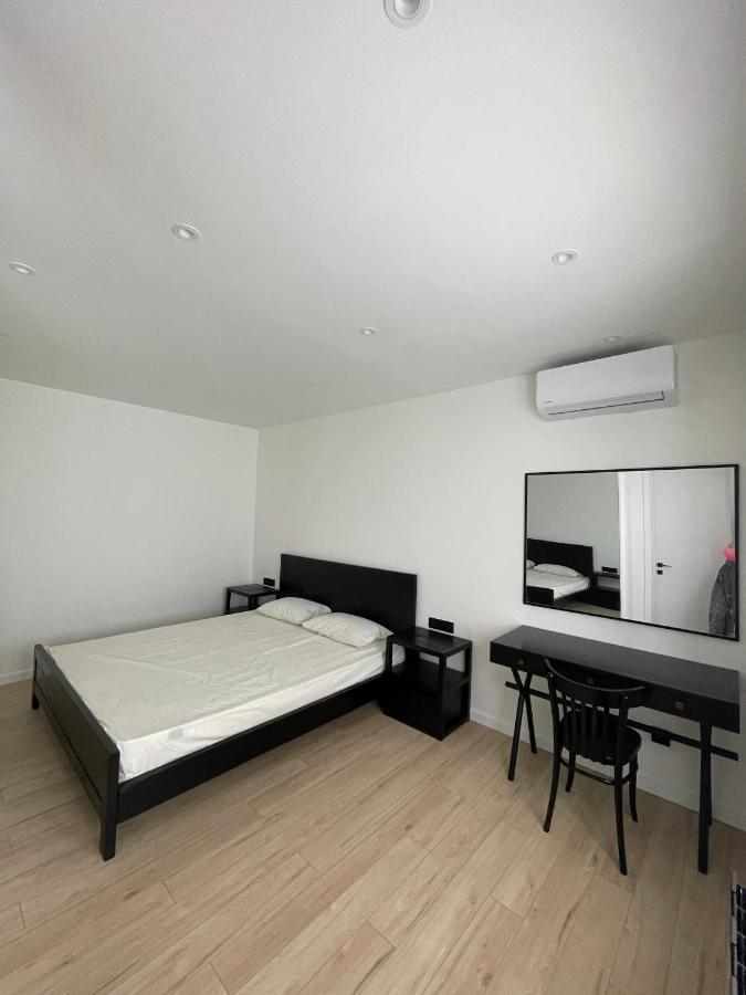 Fresh Central Apartment Tashkent Exterior photo